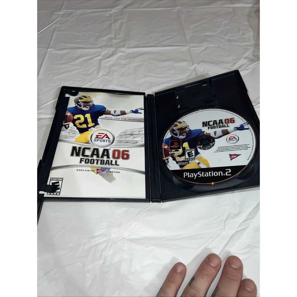 Lot Of 2 Sony PlayStation 2 Games